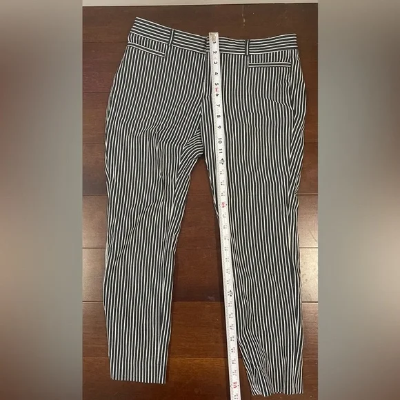 Banana republic Sloan Blue and White Striped Pants 6 - Picture 2 of 9